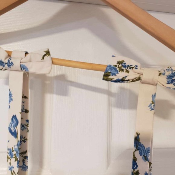 Sold Out NWT By Anthropologie Shoulder-Tie Dress in Blue Floral Ivory, Size M - Picture 10 of 12